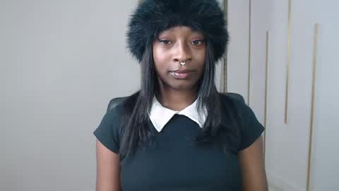 Nayaris 3 online show from April 29, 3:58 pm