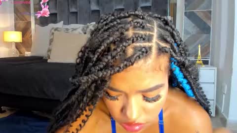    online show from October 8, 2:32 pm