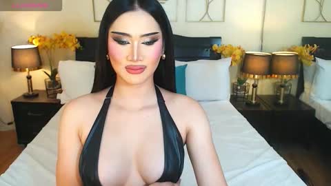 nayumi online show from January 8, 8:24 pm