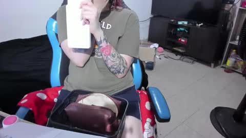 Geek Nicole    im Neeko UwU online show from February 15, 3:00 pm