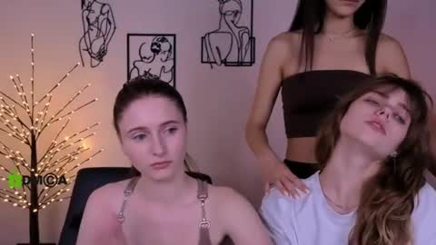 Meow online show from July 23, 1:30 pm