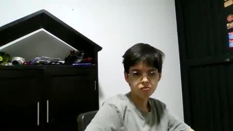 neko_cute online show from February 11, 2:04 am