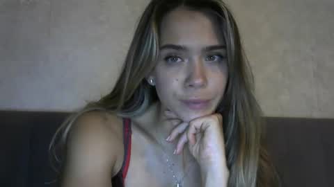 nelly_fortu online show from October 12, 8:44 pm