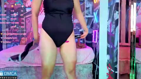Salome Nena cupcake online show from July 28, 6:20 pm