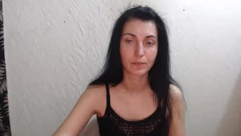 Nensy online show from April 28, 3:27 pm