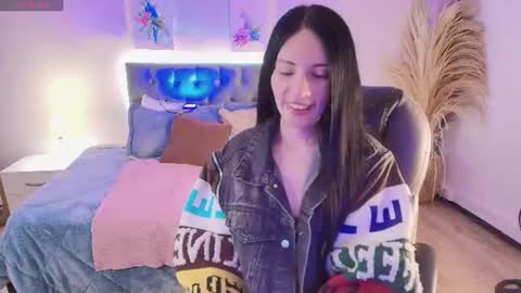 Sarah  online show from July 1, 3:50 am