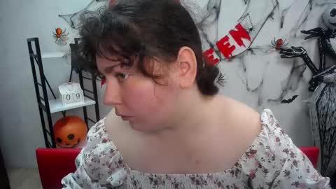 NeonilaLisova online show from November 10, 12:11 pm