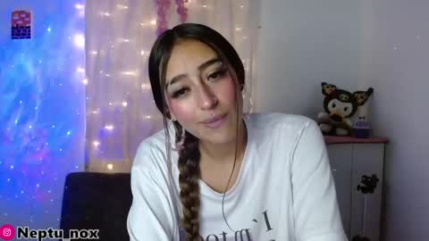 Neptu noxx online show from January 22, 7:57 am