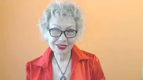 NessyJenixs online show from May 21, 8:12 am