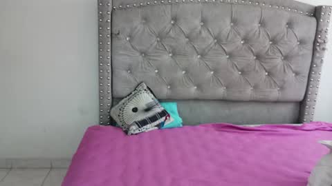 nesuko_kamado online show from October 10, 7:41 pm