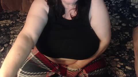 Lilly  online show from March 1, 8:53 pm