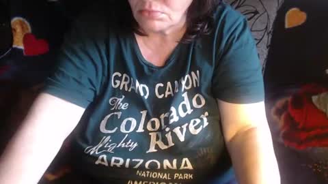 Lilly  online show from June 19, 3:11 am