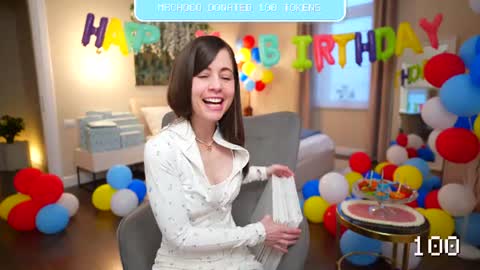 newchloe18 online show from July 25, 3:13 am