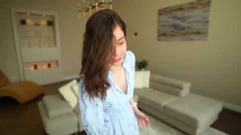 newchloe18 online show from July 29, 11:10 am