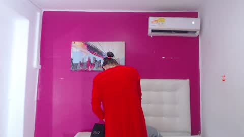 nextdoor_fantasy online show from February 6, 3:27 am