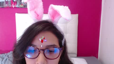 nextdoor_fantasy online show from January 30, 9:58 pm