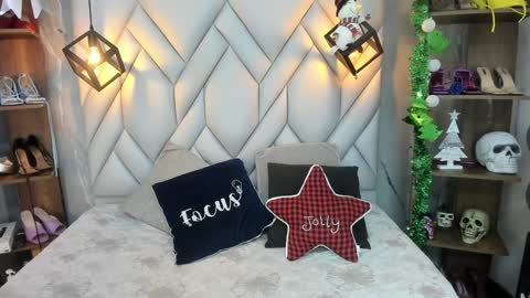 Milena online show from December 27, 1:07 pm