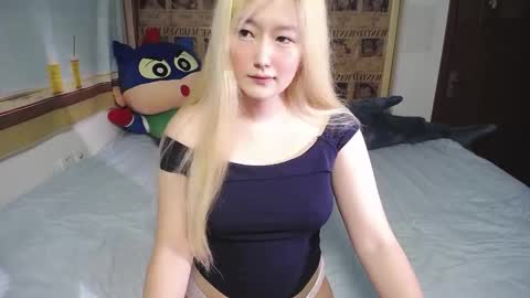 Snapshot of nice_belle chatting on October 16, 5:15 pm Belle online show from October 16, 5:15 pm