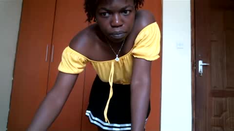 Snapshot of niceass_95 chatting on March 8, 10:41 am gabby online show from March 8, 10:41 am