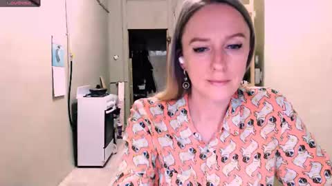 Kathrine online show from July 28, 7:39 pm
