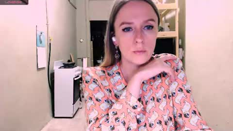Kathrine online show from July 28, 7:37 pm