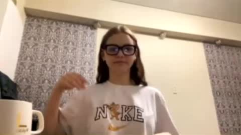 Nicole online show from April 23, 7:38 pm