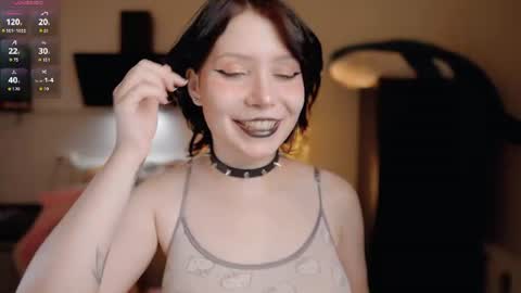 nickari_x online show from July 5, 5:35 am