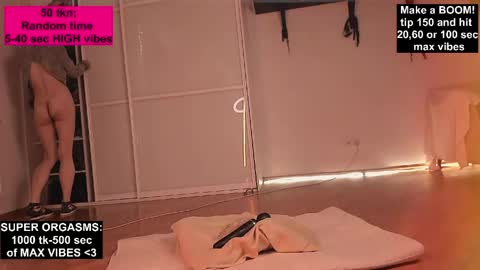 Karolina online show from April 29, 9:23 am