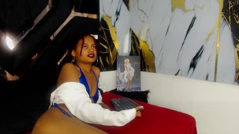 Nikky online show from June 10, 1:43 pm