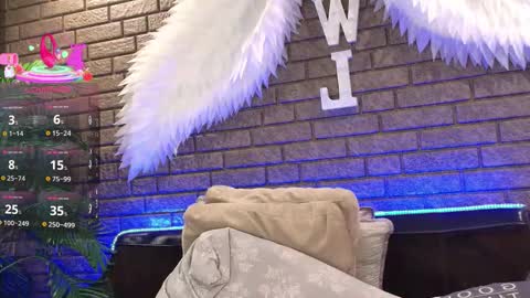 Snapshot of nicky_owl chatting on October 13, 11:02 am Nicky online show from October 13, 11:02 am