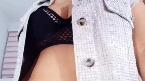 Nicol online show from January 15, 3:01 am