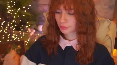 Nicol Moonn online show from March 3, 1:50 pm