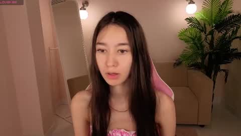 Nicole online show from June 15, 1:06 am