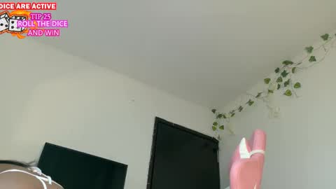 Nicole INDEPENDENT MODEL  online show from May 25, 8:52 pm