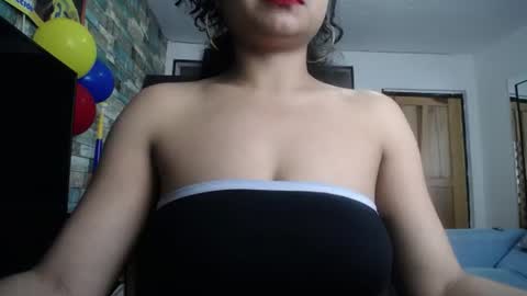 Nicole online show from July 2, 6:58 pm