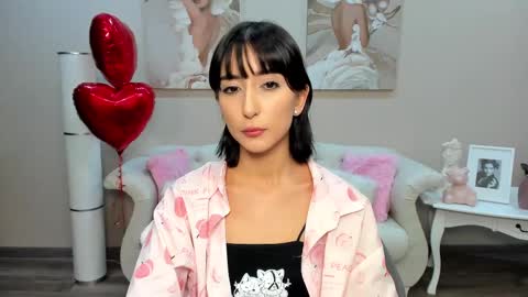 Nicole online show from February 16, 4:42 pm