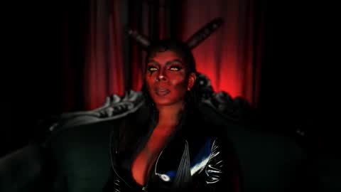 Andrea give it a thumbs up please its important  online show from October 31, 5:50 pm