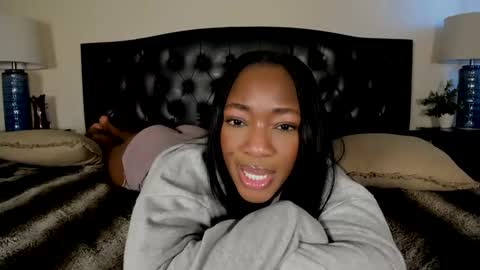 Nicole online show from February 13, 10:44 pm