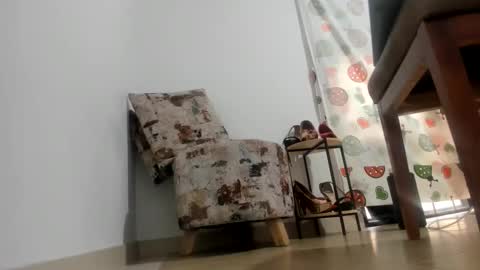 Nicolett online show from April 30, 8:57 pm