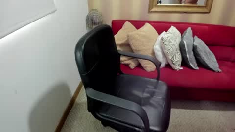 Nicolettcolin  online show from June 16, 3:57 pm