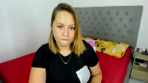  ELIZABETH  online show from June 26, 11:06 pm