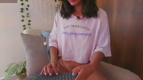 Nicolle online show from July 10, 10:59 am