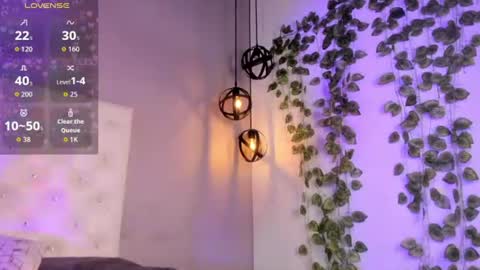Nicolle online show from July 22, 2:18 pm
