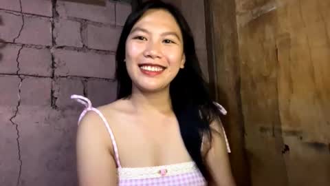 Evelyn online show from March 14, 9:10 am