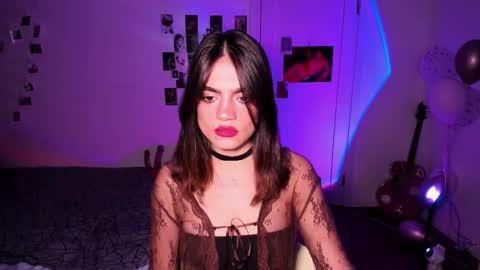 Daisy online show from November 11, 4:15 pm