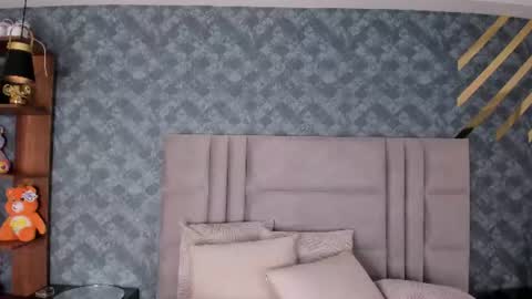 NiiaMoore online show from July 31, 9:49 pm