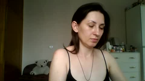 nika_smily online show from June 25, 6:18 am