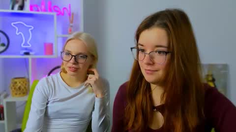 Little  Angel online show from December 18, 9:58 am