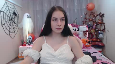 nikastarkk online show from November 2, 7:17 pm