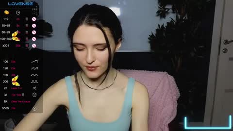 Snapshot of niki_cutes chatting on March 7, 1:09 am niki_cutes online show from March 7, 1:09 am